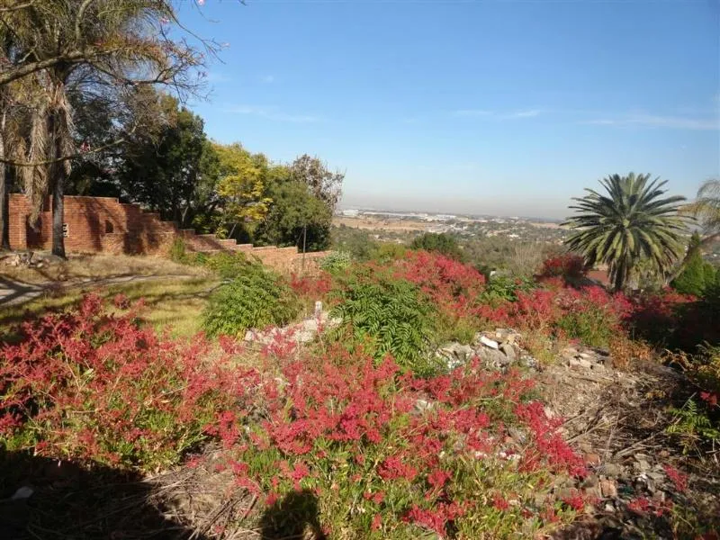 Vacant land for sale in Waterkloof Ridge - PT1402940 Vacant land for sale in Waterkloof Ridge - PT1402940