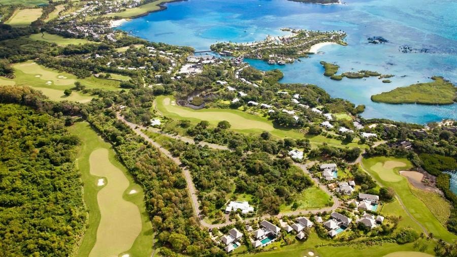 Golf estate house for sale in Grand Baie, Grand Bay, Mauritius - IHO1143708 Golf estate house for sale in Grand Baie, Grand Bay, Mauritius - IHO1143708