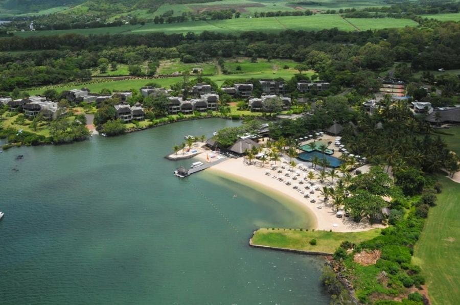 Golf estate house for sale in Grand Baie, Grand Bay, Mauritius - IHO1143708 Golf estate house for sale in Grand Baie, Grand Bay, Mauritius - IHO1143708