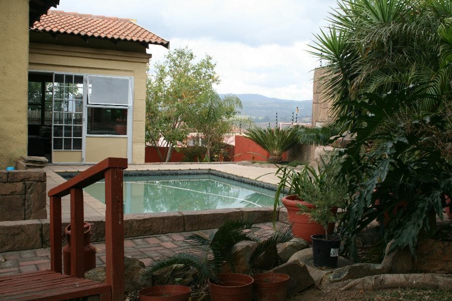 House let in Stonehenge - 1NS1706697 House let in Stonehenge - 1NS1706697