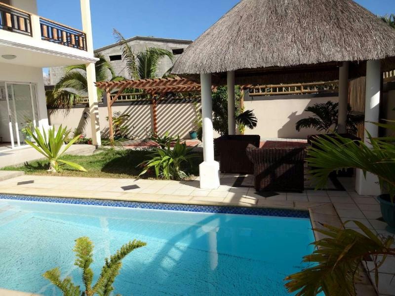 Double-storey house for sale in Bain Boeuf, Mauritius - MUR1146526