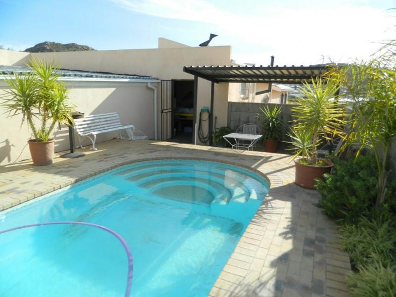 House to rent in Springbok - 1NA1751453 House to rent in Springbok - 1NA1751453