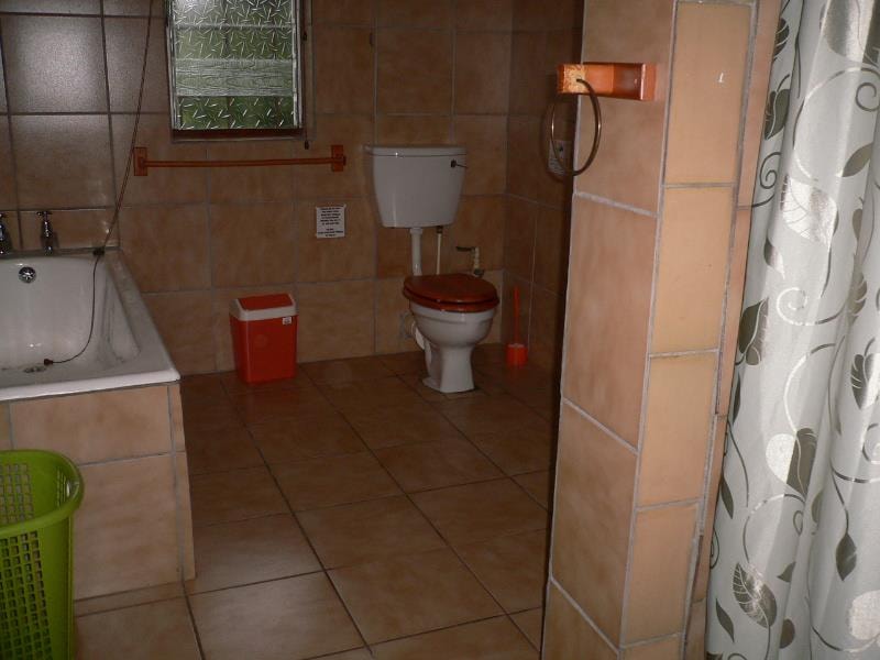 House for sale in Pennington - 1SI1159909