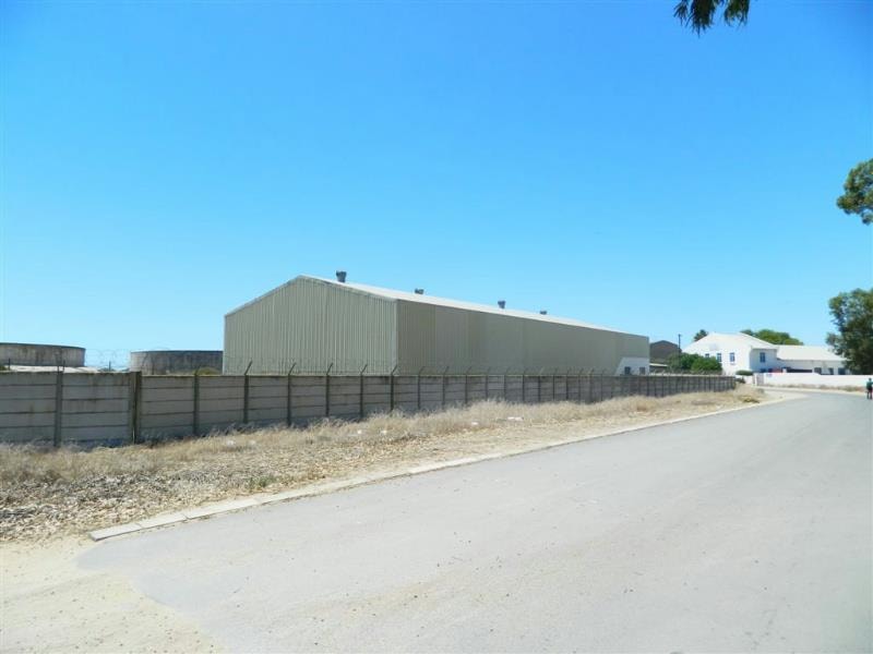 Commercial industrial property for sale in Velddrif - LA1166348