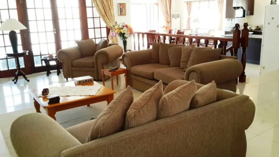 Single-storey house to rent in Phakalane, Botswana - 3BO1752948 Single-storey house to rent in Phakalane, Botswana - 3BO1752948