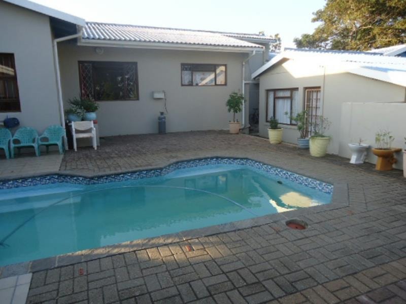 Single-storey house for sale in Port Edward - 1PD1189246 Single-storey house for sale in Port Edward - 1PD1189246