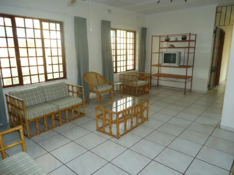 Single-storey house for sale in Port Edward - 1PD1189246 Single-storey house for sale in Port Edward - 1PD1189246