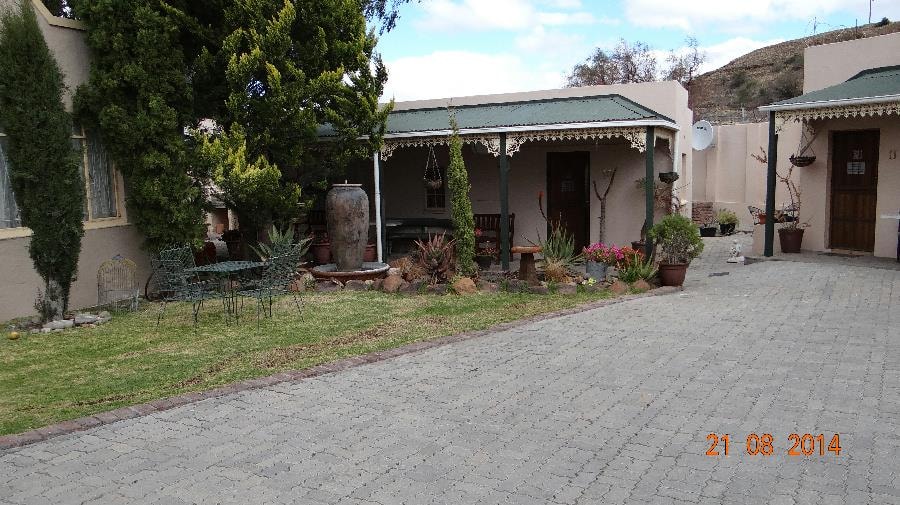 Guesthouse for sale in Beaufort West - 1KK1207070
