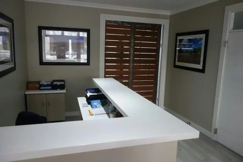 Commercial office to rent in Summerstrand - 1PLZ1196249