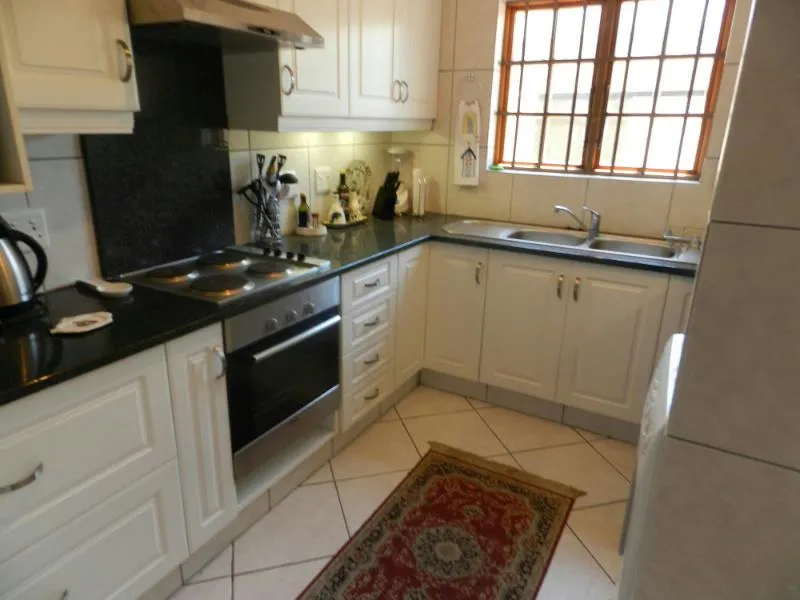 Townhouse for sale in uMhlanga Rocks - 1ND1542176