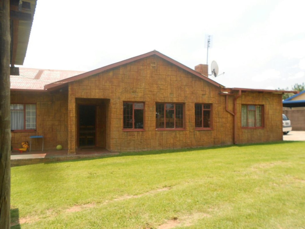 House for sale in Witbank (eMalahleni) - 1WA1206868 House for sale in Witbank (eMalahleni) - 1WA1206868