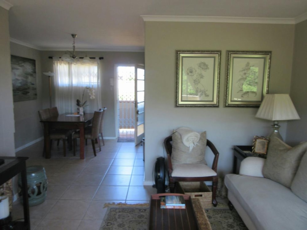 Apartment to rent in Riverside, Durban North - 1ND1735794