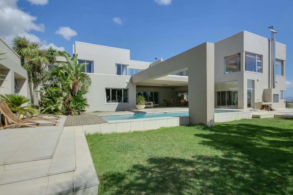 House for sale in Plattekloof - 1PLA1164945