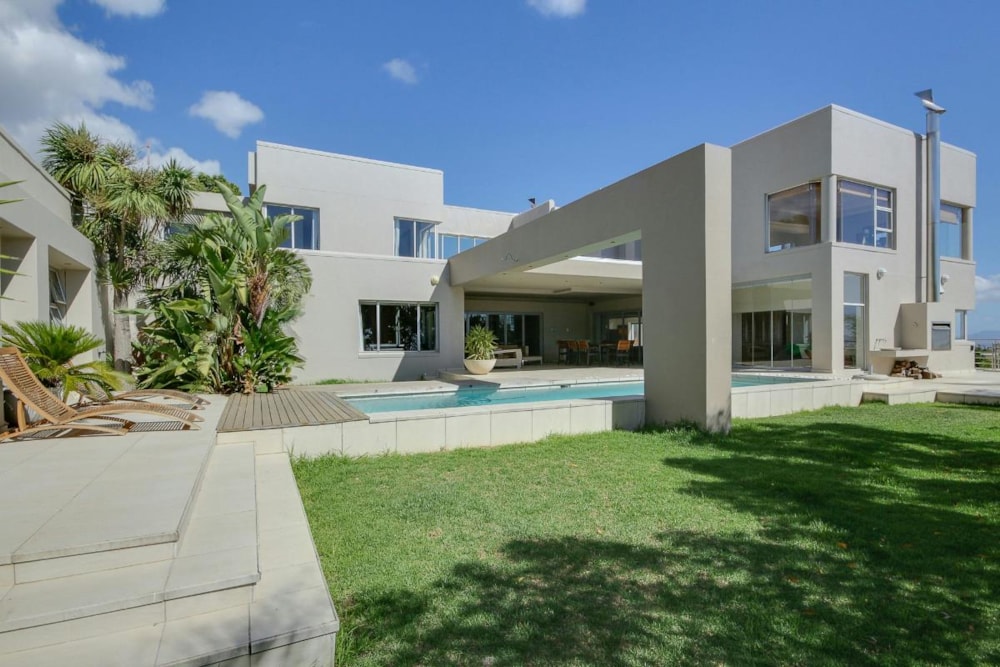 House for sale in Plattekloof - 1PLA1164945 House for sale in Plattekloof - 1PLA1164945