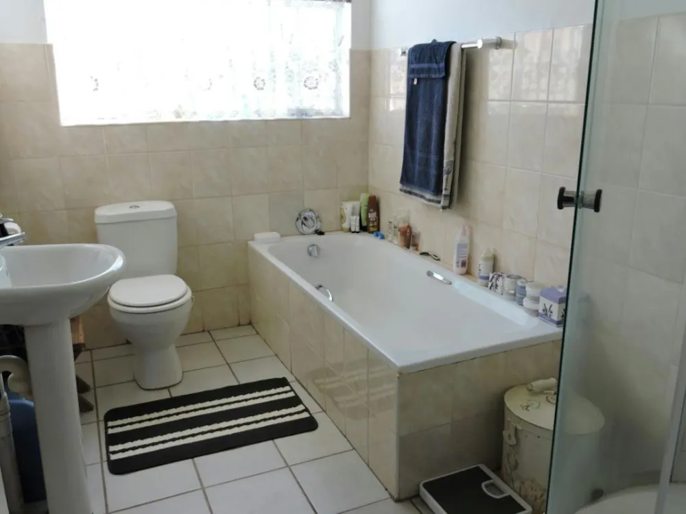 Townhouse for sale in Koster - 1RU1207602 Townhouse for sale in Koster - 1RU1207602