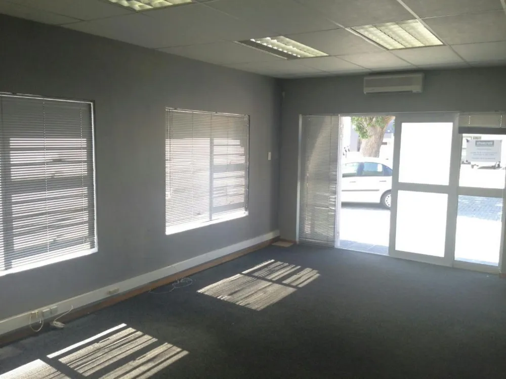 Commercial office to rent in Newton Park - 1PLZ1208714