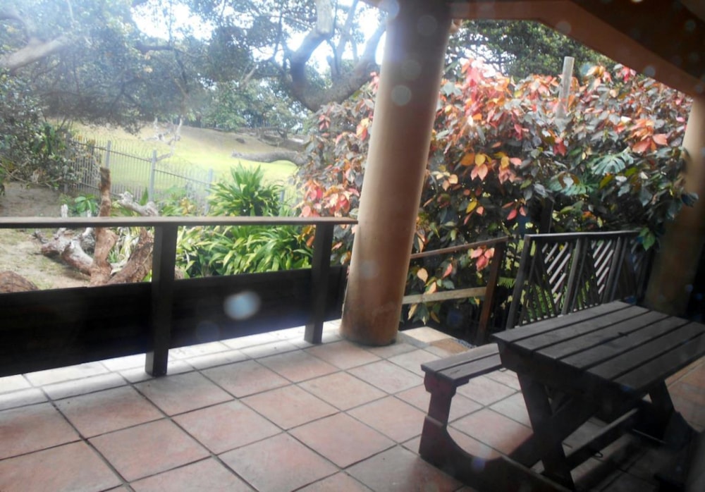 Townhouse for sale in Hibberdene - 1UW1212691 Townhouse for sale in Hibberdene - 1UW1212691