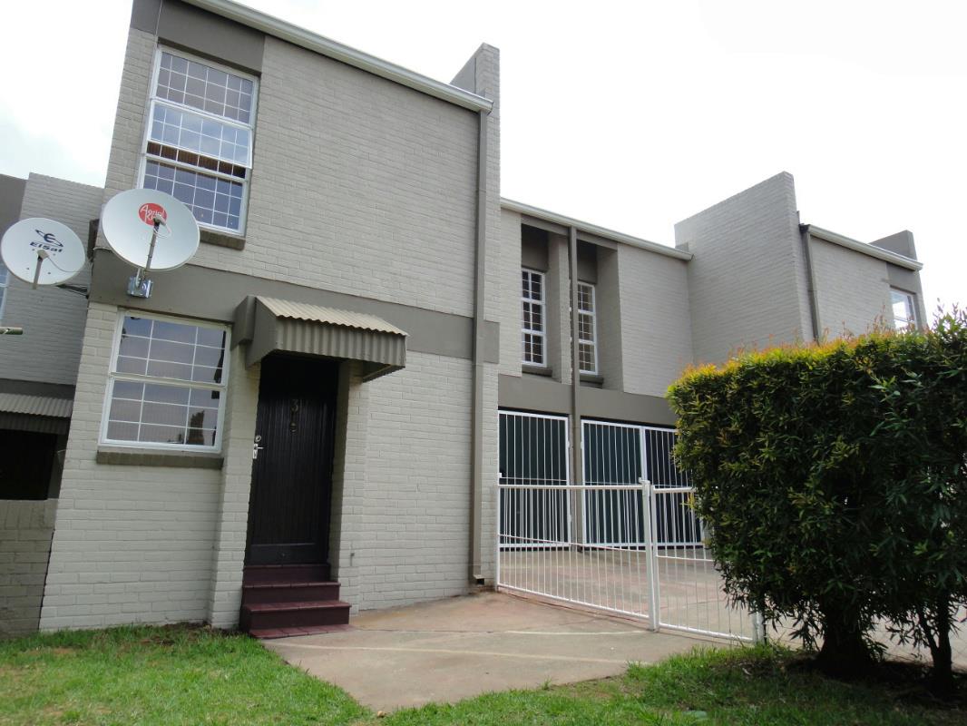 Townhouse let in Hutten Heights - 1NW1690243