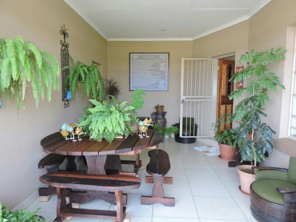 House for sale in Rustenburg - 1RU1109809