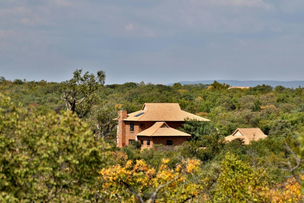 Security estate home for sale in Ellisras (Lephalale) - 1ER1216255