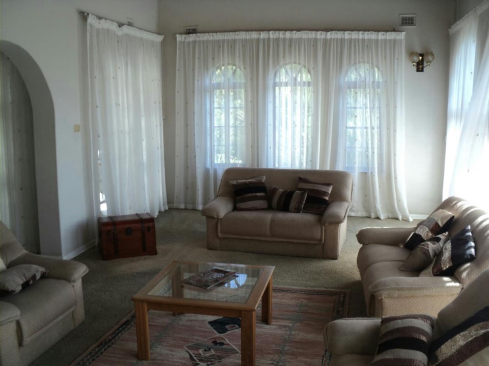 Double-storey house for sale in Port Shepstone, KwaZulu-Natal - 1PX1613808 Double-storey house for sale in Port Shepstone, KwaZulu-Natal - 1PX1613808