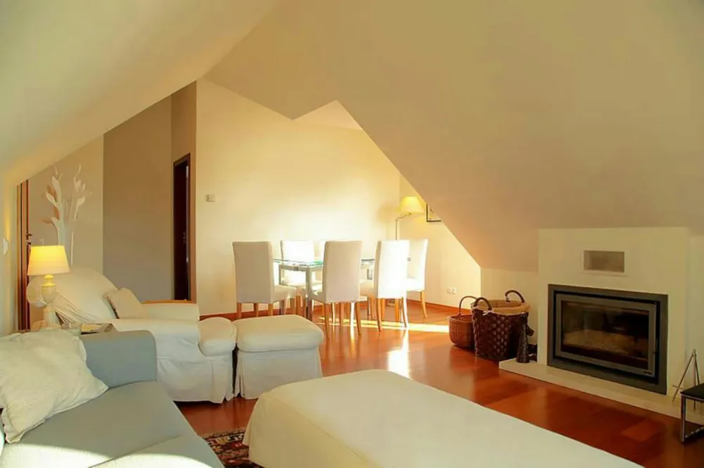 Apartment for sale in Estoril, Portugal - WFI1223169