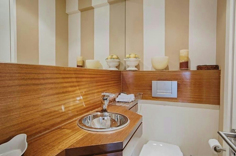 Apartment for sale in Estoril, Portugal - WFI1223374