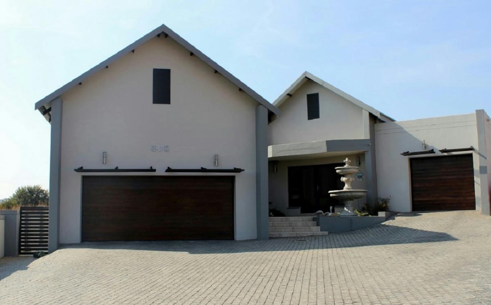 House for sale in Copperleaf - 1CR1227549