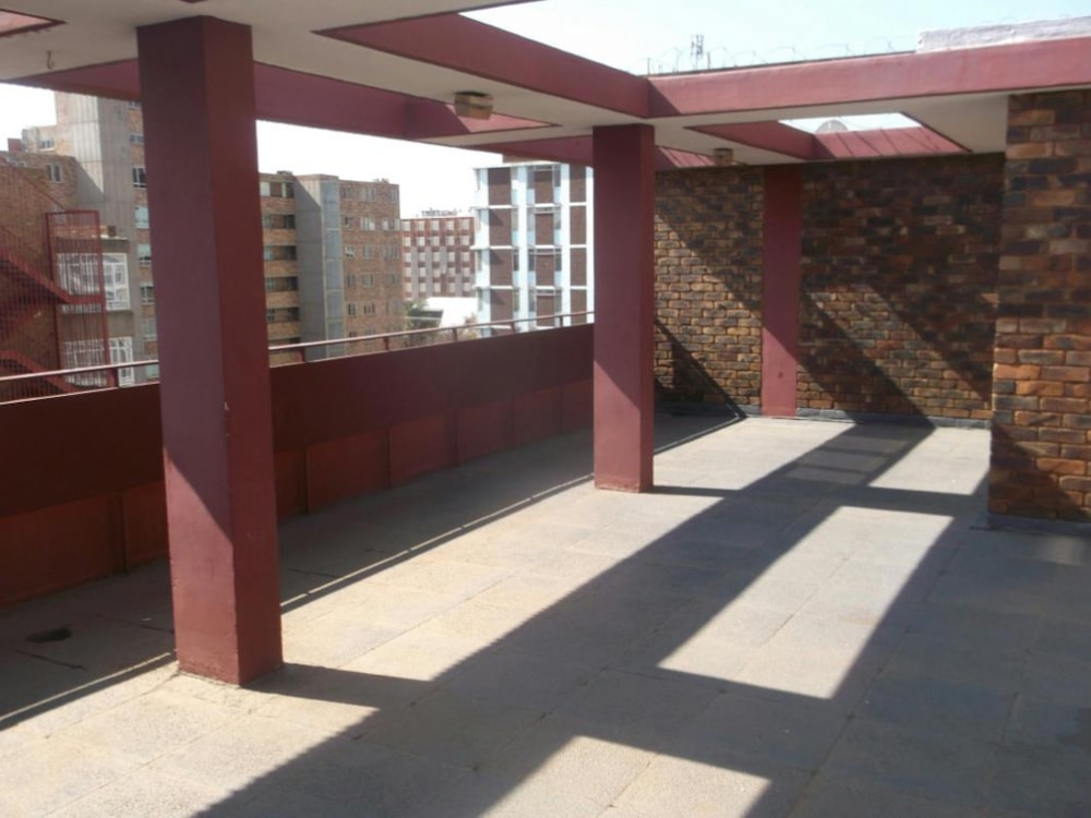 Apartment for sale in Sunnyside, Pretoria East - PT1232072 Apartment for sale in Sunnyside, Pretoria East - PT1232072