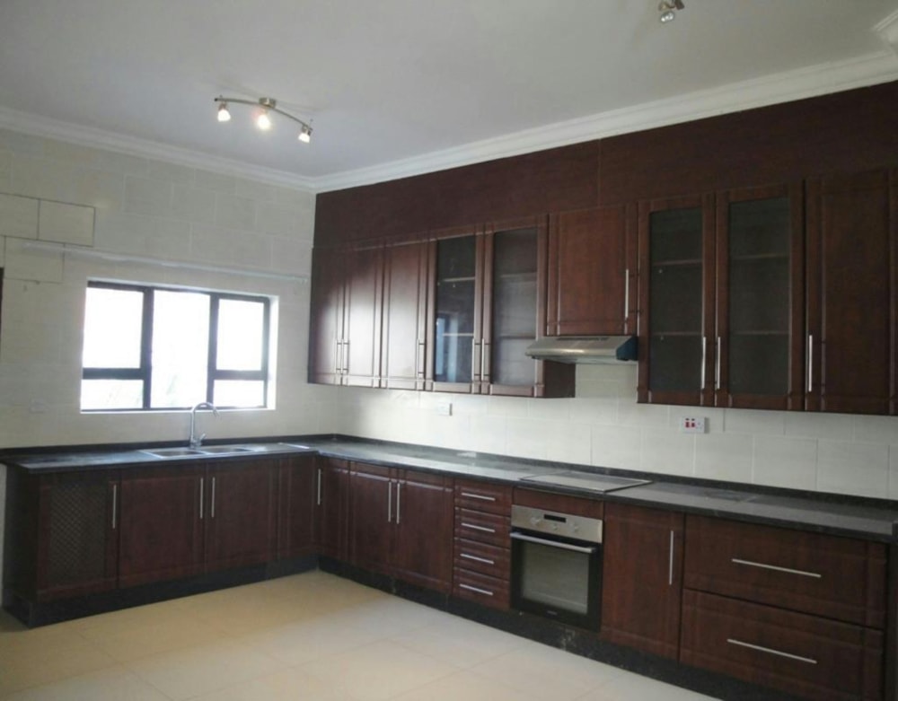 Townhouse to rent in Maru-A-Pula, Botswana - 3BO1718729