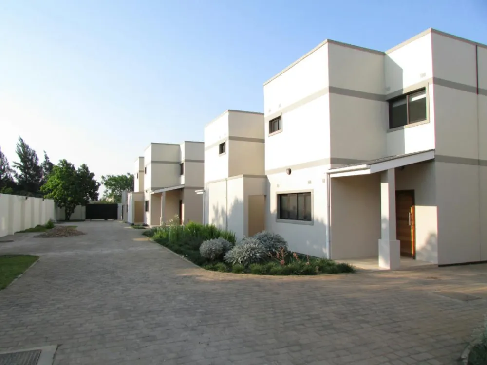 Security complex home to rent in Kabulonga, Zambia - 3ZA1434053 Security complex home to rent in Kabulonga, Zambia - 3ZA1434053