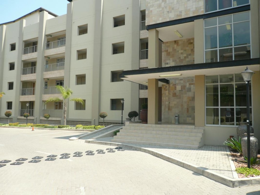 Apartment let in Morningside, Sandton - JBL1706303 Apartment let in Morningside, Sandton - JBL1706303