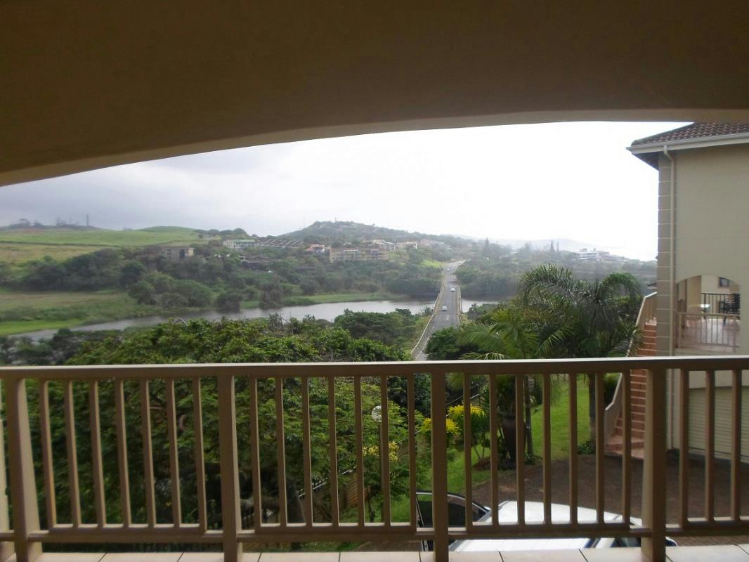 Security complex home for sale in Scottburgh - 1si1239252