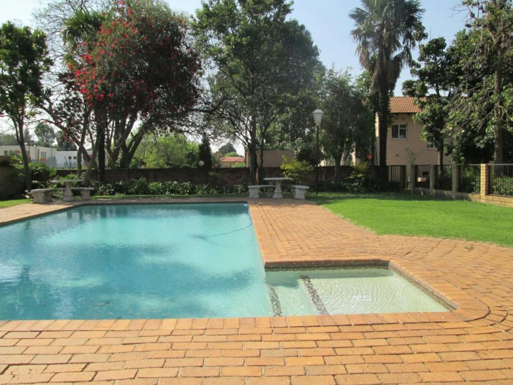 Apartment let in Fairland - RAL1728521