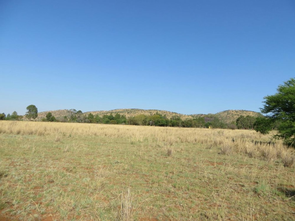 Mixed use farm for sale in Skeerpoort - 1HR1239955 Mixed use farm for sale in Skeerpoort - 1HR1239955