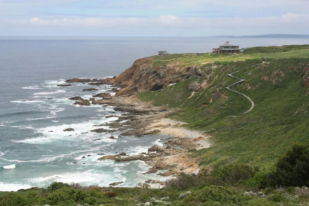 Residential vacant land for sale in Pinnacle Point Golf Estate - 1MB1557577 Residential vacant land for sale in Pinnacle Point Golf Estate - 1MB1557577