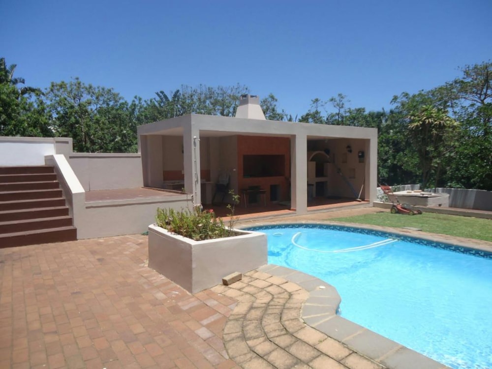 Double-storey house for sale in Glenmore Beach - 1PD1247806 Double-storey house for sale in Glenmore Beach - 1PD1247806