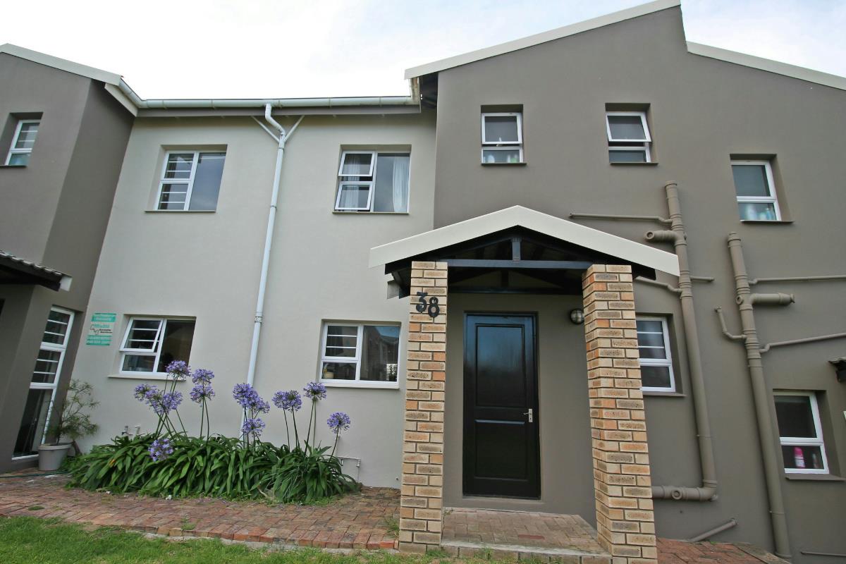 Townhouse for sale in Forest Downs - 1PF1576104