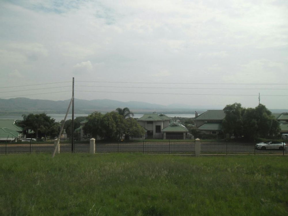 Vacant land for sale in Kosmos Ridge - 1HR1253739