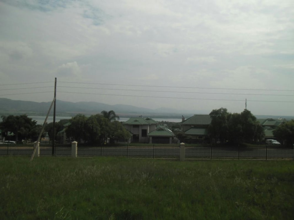 Vacant land for sale in Kosmos Ridge - 1HR1253739