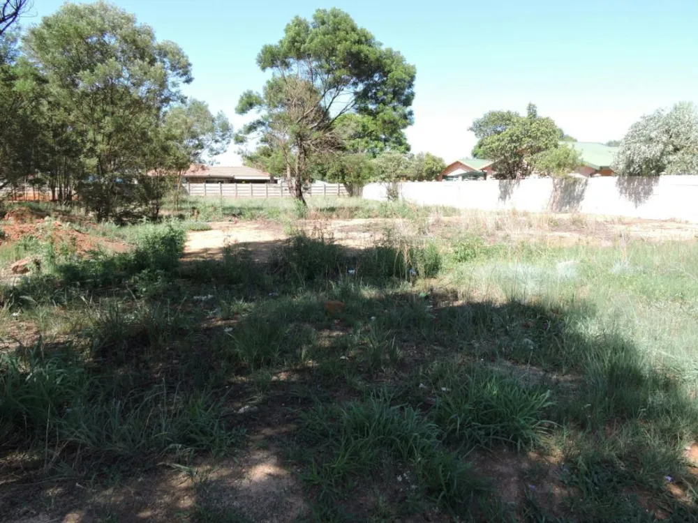 Residential vacant land for sale in Koster - 1RU1017713 Residential vacant land for sale in Koster - 1RU1017713