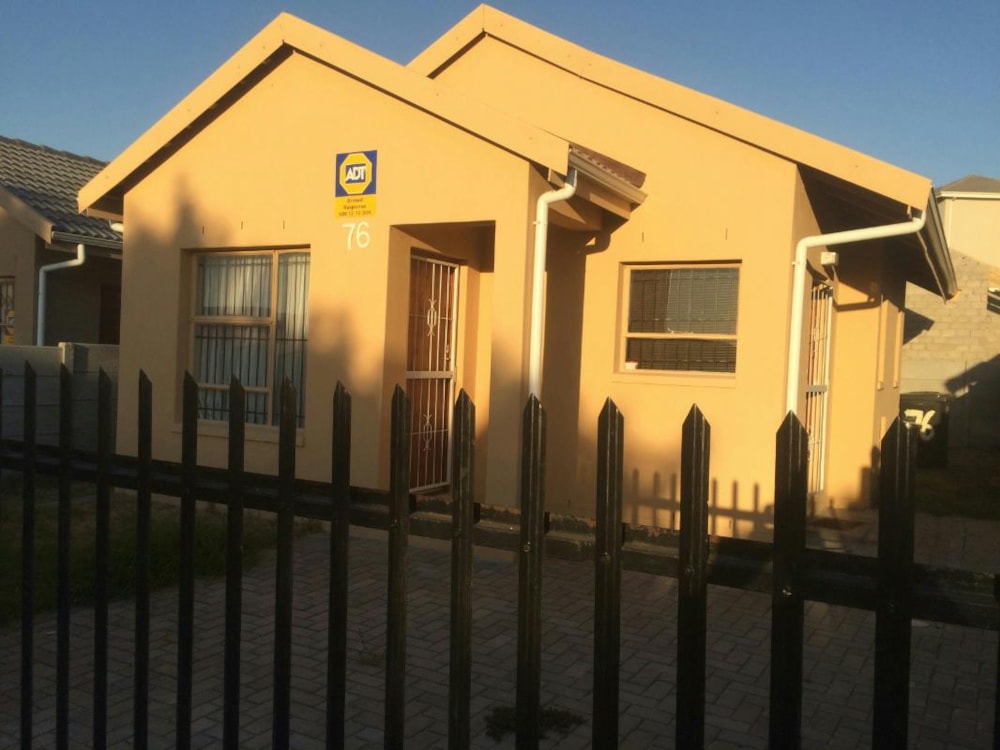 House let in Scottsdene - 1KV1705148 House let in Scottsdene - 1KV1705148