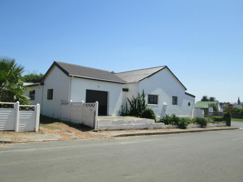 Commercial business for sale in Bredasdorp - 1SW1255768