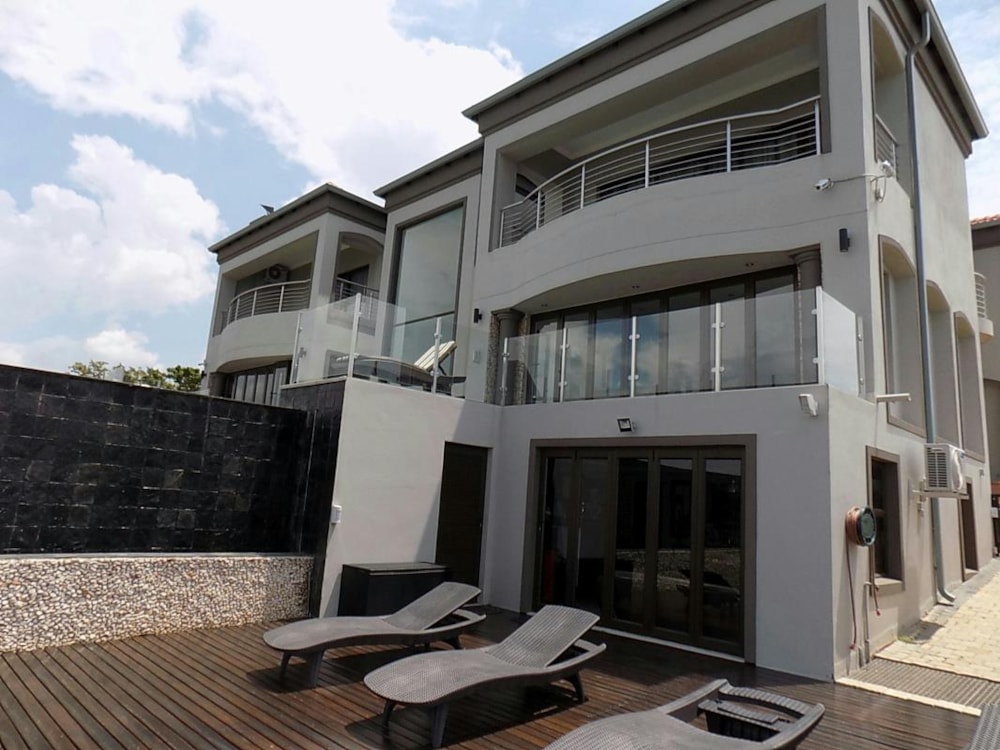 Multi-storey house for sale in Bronkhorstbaai - PRN1257869