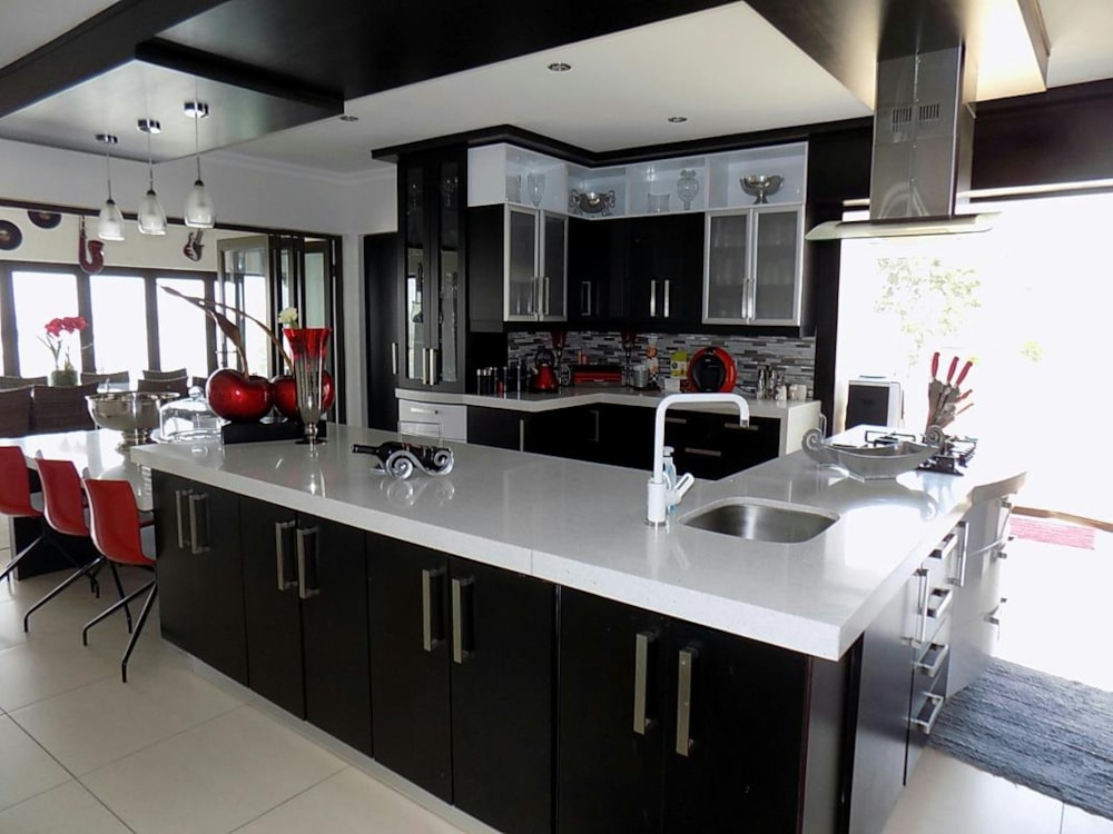 Multi-storey house for sale in Bronkhorstbaai - PRN1257869