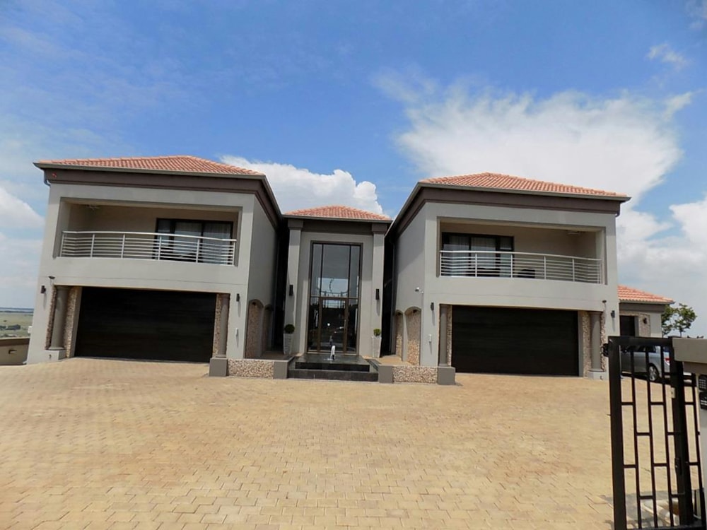 Multi-storey house for sale in Bronkhorstbaai - PRN1257869