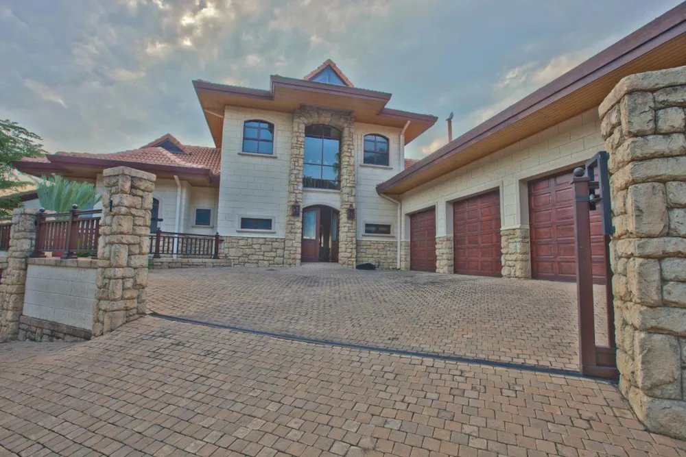 House for sale in Silver Lakes Golf Estate - PT1643166 House for sale in Silver Lakes Golf Estate - PT1643166