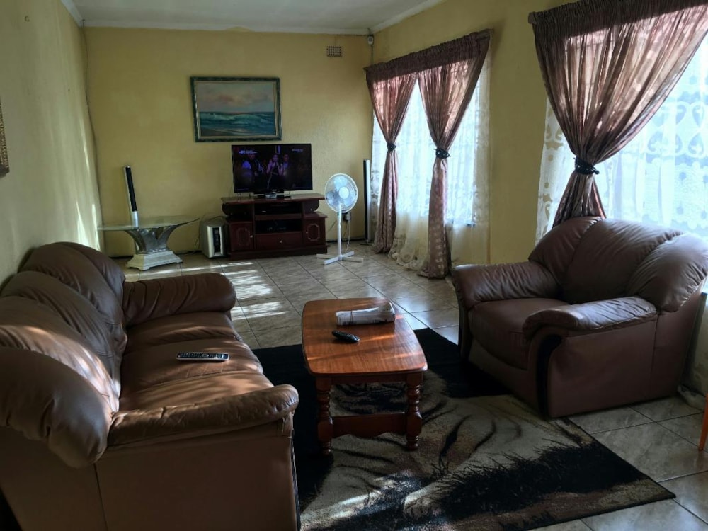 House sold in Brakpan North - 1BJ1643394 House sold in Brakpan North - 1BJ1643394