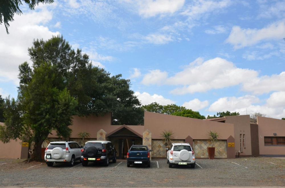 Commercial office for sale in Rustenburg - 1RU1578360 Commercial office for sale in Rustenburg - 1RU1578360