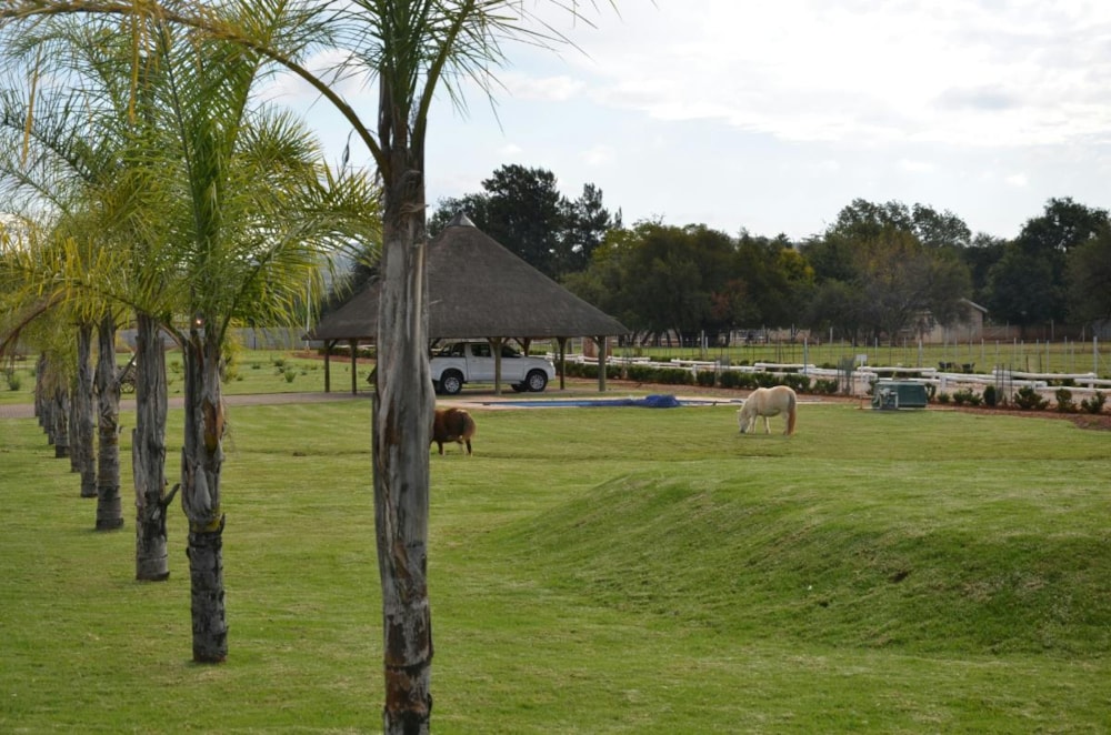 Smallholding for sale in Rustenburg - 1RU1267683